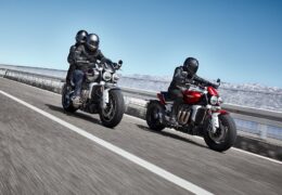 ΟΙΚΟΓΕΝΕΙΑ TRIUMPH ROCKET 3: ΝΕΕΣ ΤΙΜΕΣ