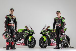 hi_2021_KRT_Press_Kit_Jonathan_Rea_Alex_Lowes_000219_copia resized 310321