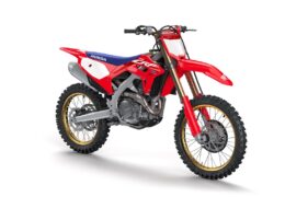 Η CRF450R, η CRF450R 50th Anniversary και η CRF450RX πρωταγωνιστούν στις βελτιώσεις της οικογένειας 23YM CRF