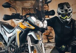 Moto in Action 5η Εκπομπή Season-7 VOGE 300Rally BMW CE-04 Test Ride Review