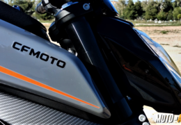 Moto in Action 13η Εκπομπή Season-7 CF-MOTO NK300 test ride review διαφορές Scooter με Μοτοσυκλέτα