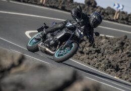 Moto in Action 18η Εκπομπή Season8 YAMAHA MT09 test ride Lanzarote KTM 125